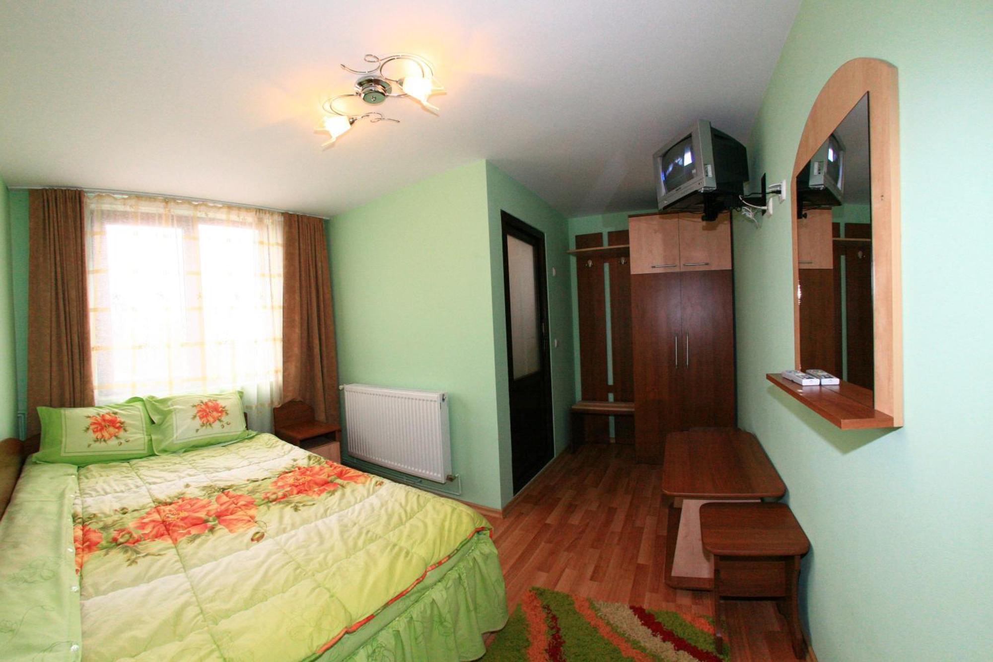 Pensiunea Valea Ursului Câmpulung Room photo