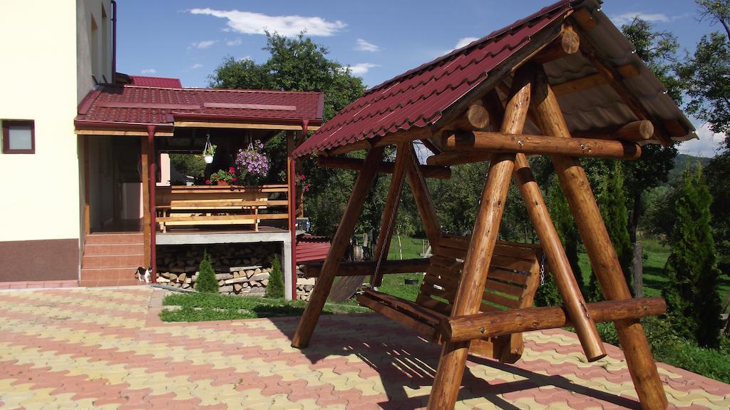 Pensiunea Valea Ursului Câmpulung Exterior photo